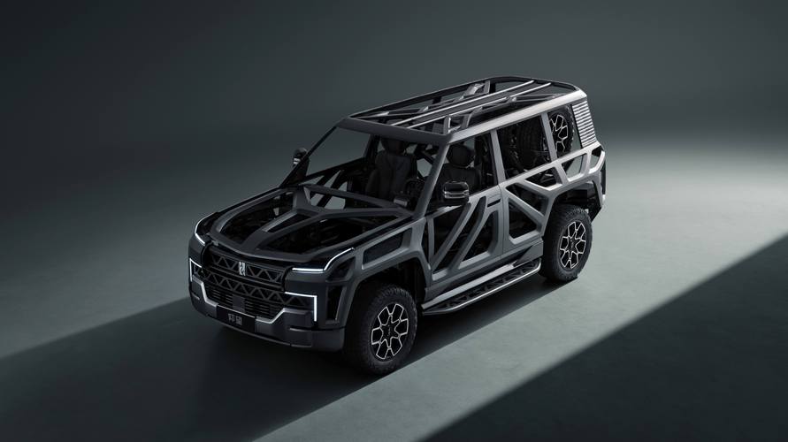 成都221仰望U8硬派越野的科技魅力，国能汽车对传统燃油车市场的冲击